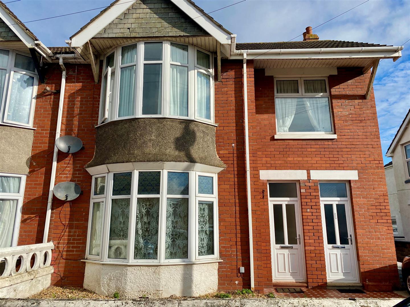 Park Avenue, Porthcawl, Bridgend County Borough CF36 3EP                         gh, CF